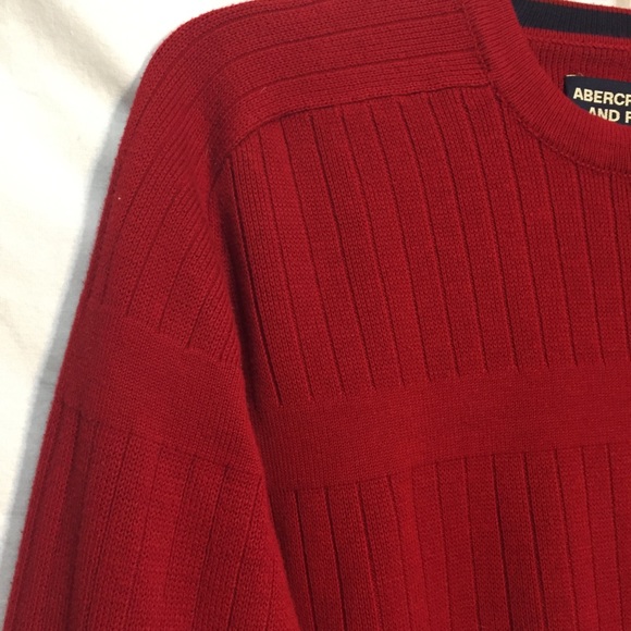 Abercrombie and Fitch red sweater XL men’s - Picture 2 of 9